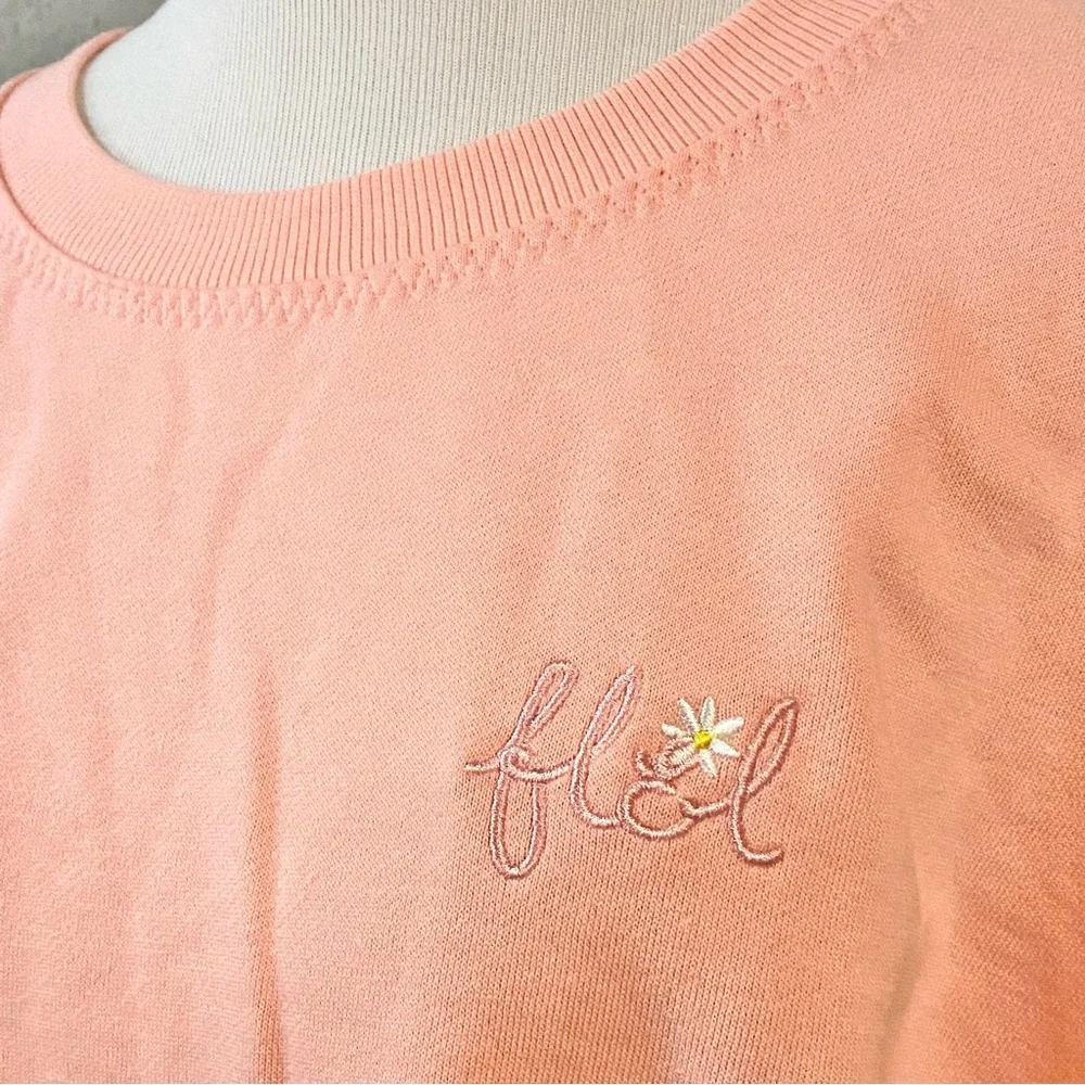 NWT For Love & Lemons Alex Daisy FL&L Oversized Sweatshirt - Picture 9 of 15